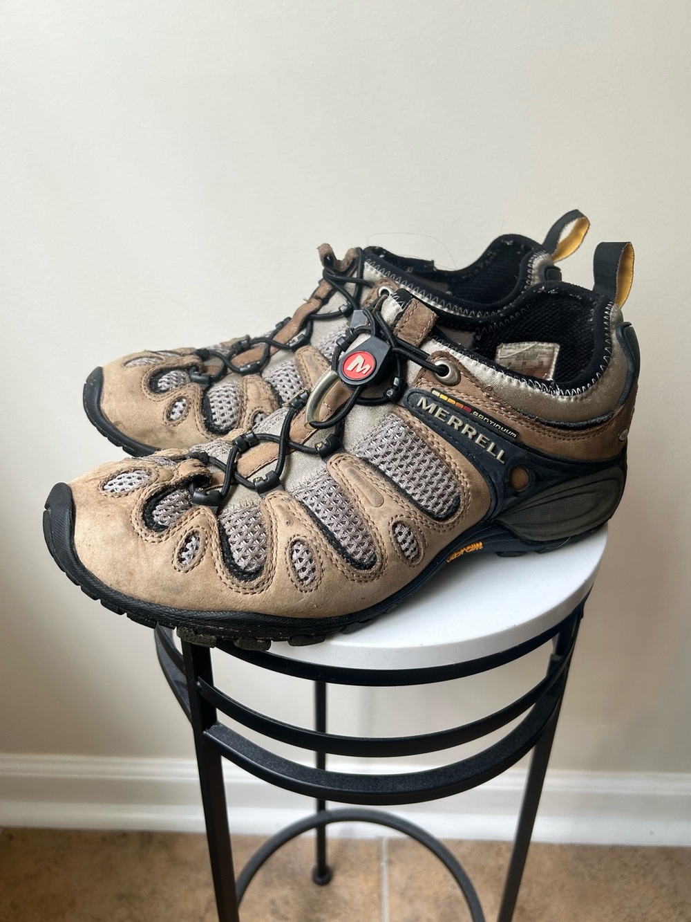 Merrell Men's Tan and Black Trail Sneakers